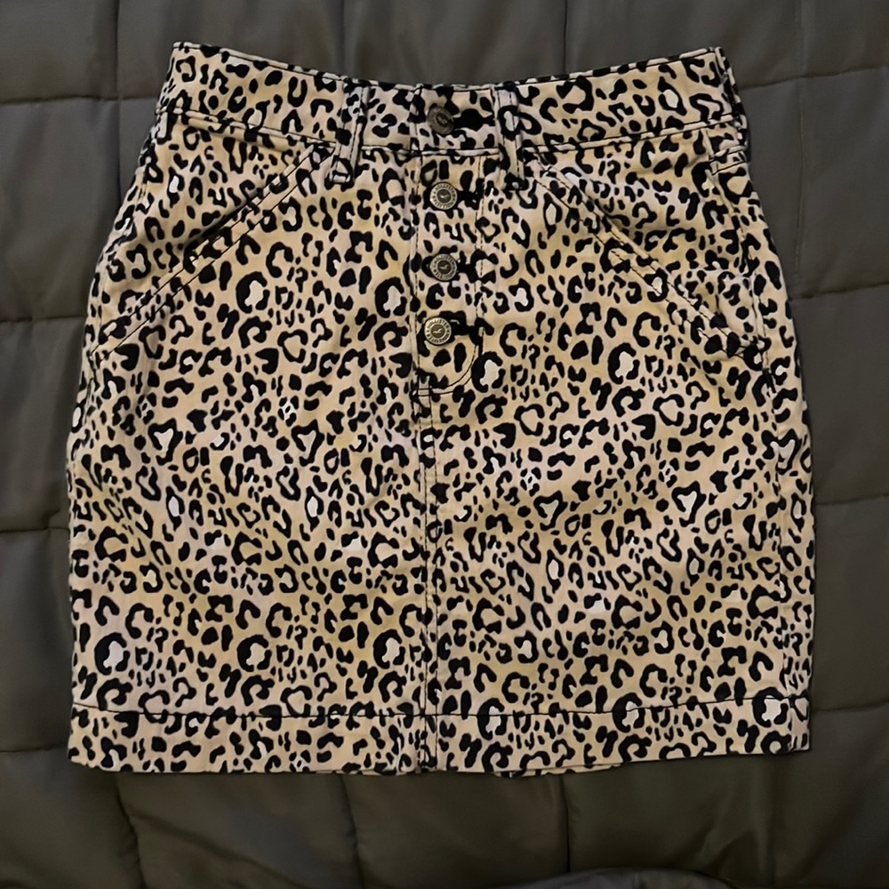 Hollister Leopard Print High Rise Mini Skirt